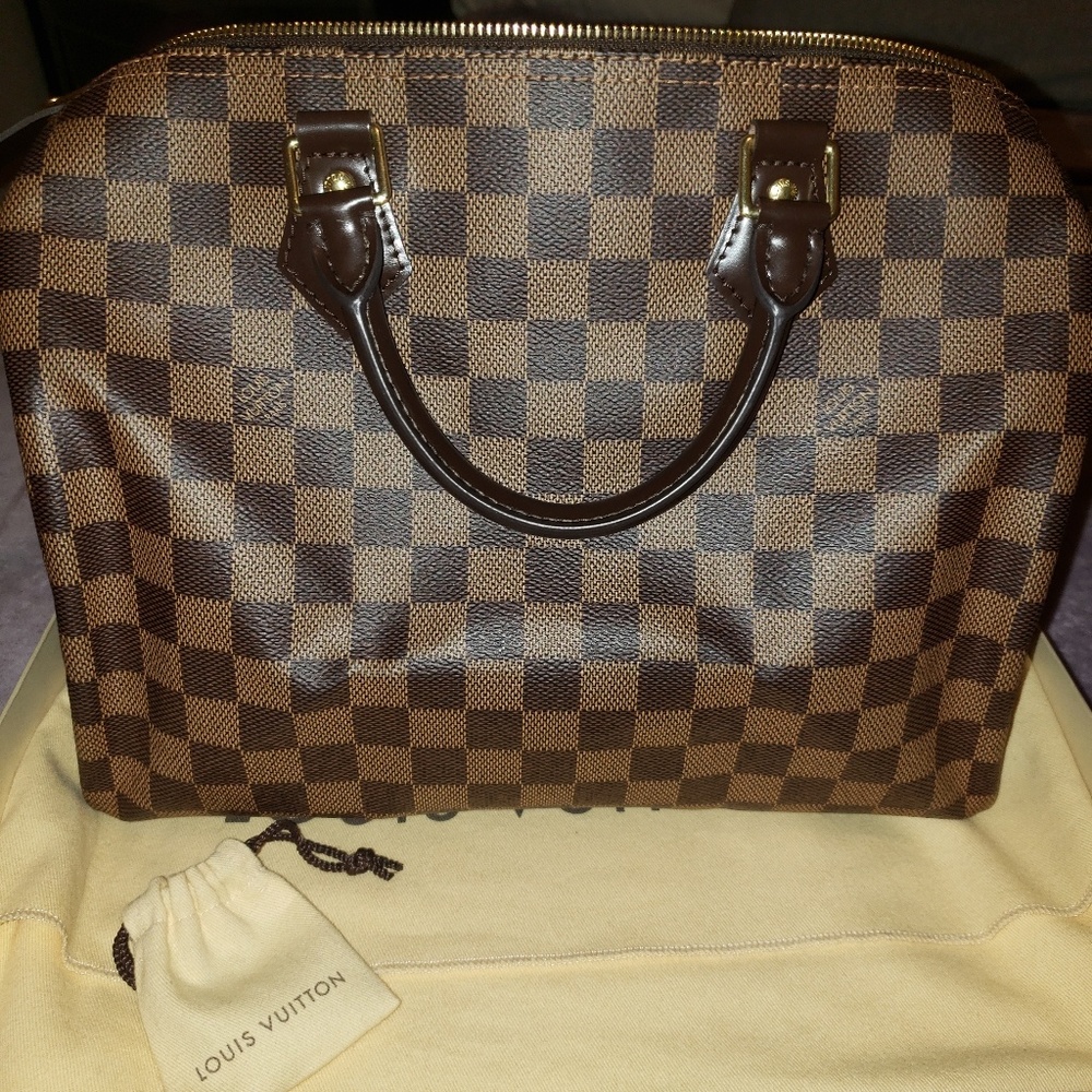 Louis Vuitton Speedy 30